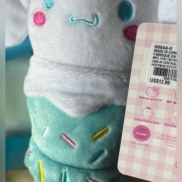 NWT! CINNAMOROLL BACKPACK! SHIMMERY W/ A FREE ADORABLE CINNAMOROLL TOY! - Picture 6 of 6